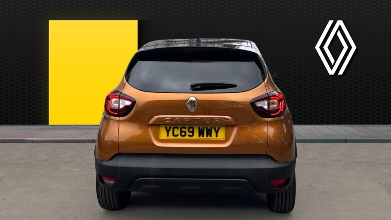 Renault Captur 0.9 TCE 90 Iconic 5dr Petrol Hatchback